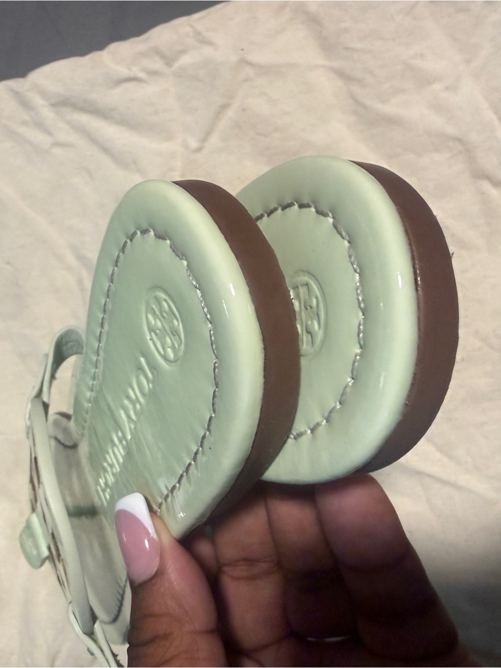 Tory Burch Women Mint Green Logo Sandals - Picture 4 of 7